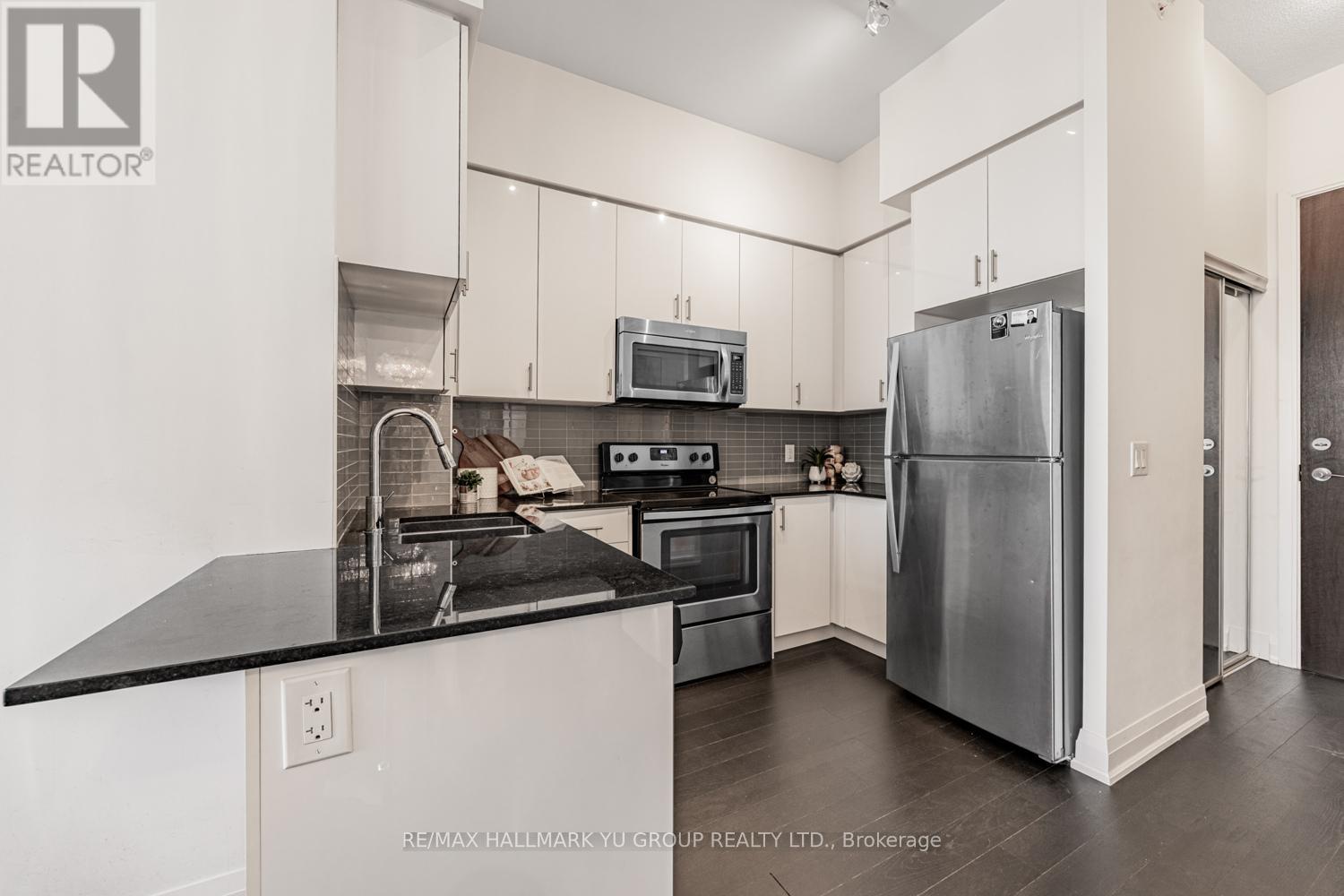 Lph 1601 - 9582 Markham Road, Markham, Ontario  L6E 0T4 - Photo 9 - N12557776