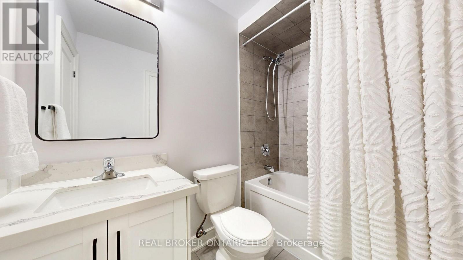 2 Alan Williams Trail, Uxbridge, Ontario L9P 0R5 - Photo 16 - N12557786