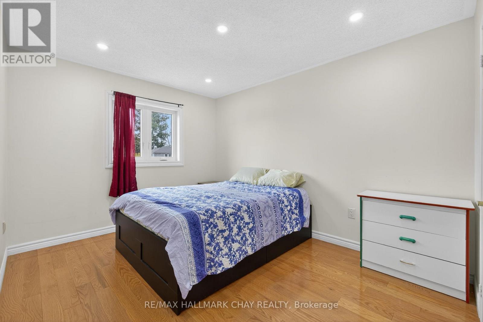 49 Mcknight Crescent, New Tecumseth, Ontario  L0G 1W0 - Photo 22 - N12557794