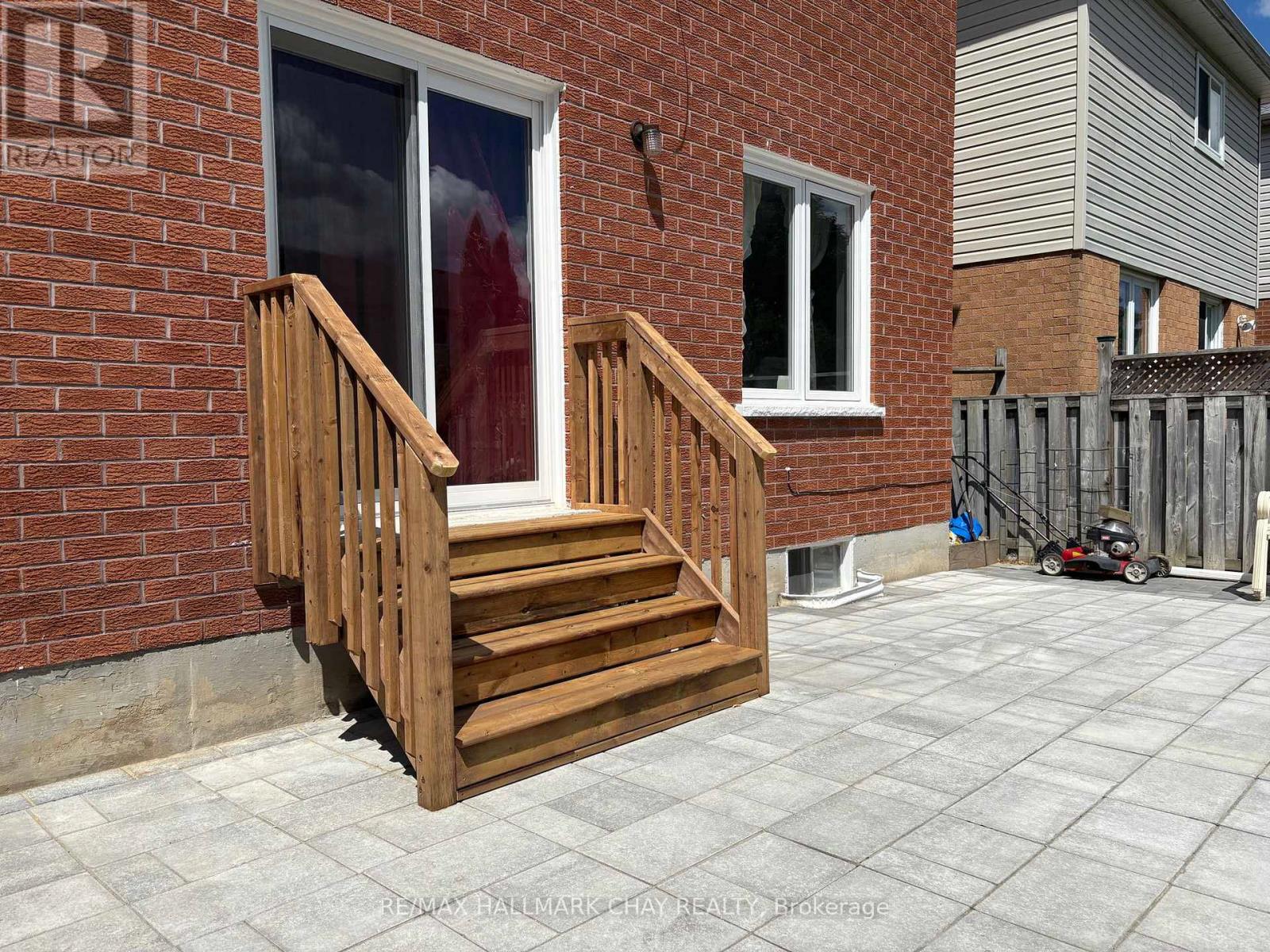 49 Mcknight Crescent, New Tecumseth, Ontario  L0G 1W0 - Photo 33 - N12557794