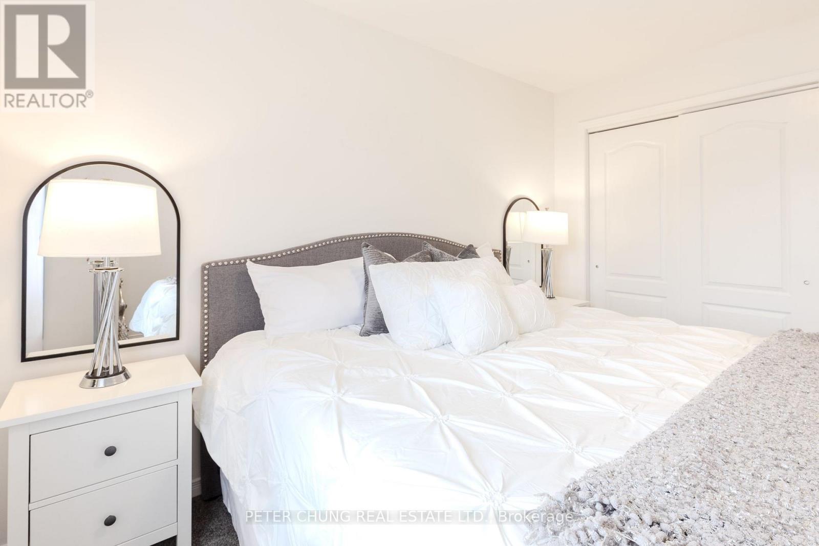 7 Veseli Court, Bradford West Gwillimbury, Ontario  L3Z 3C3 - Photo 16 - N12557802