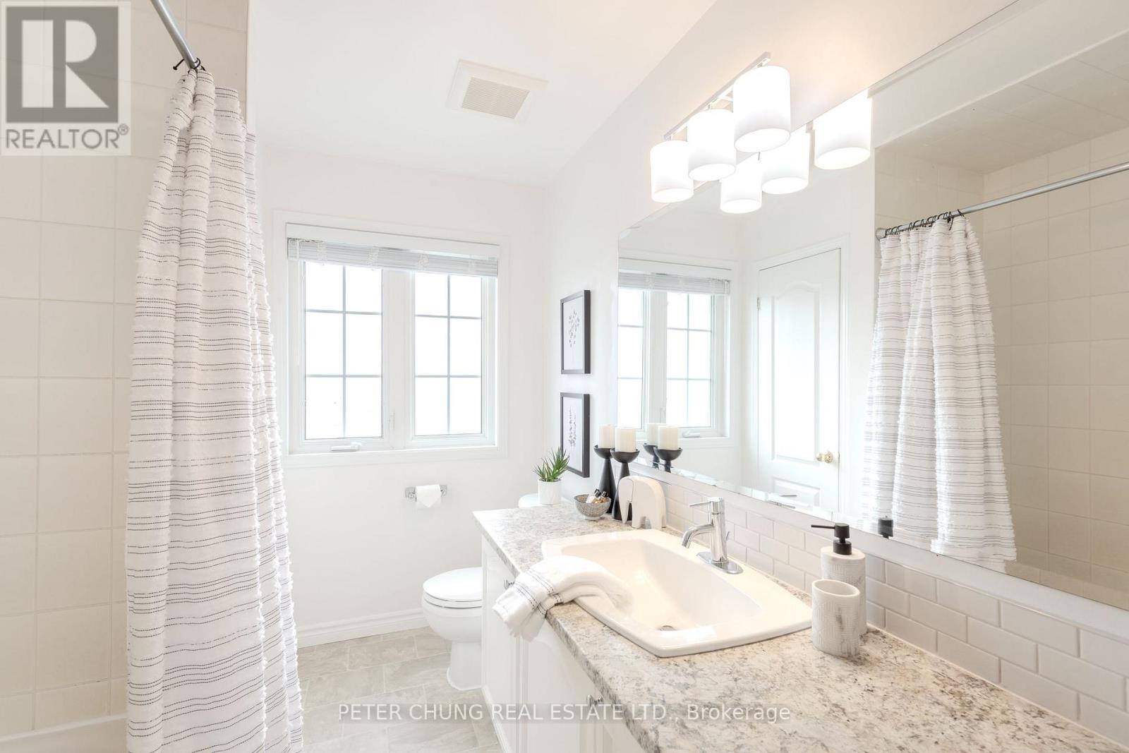 7 Veseli Court, Bradford West Gwillimbury, Ontario  L3Z 3C3 - Photo 26 - N12557802