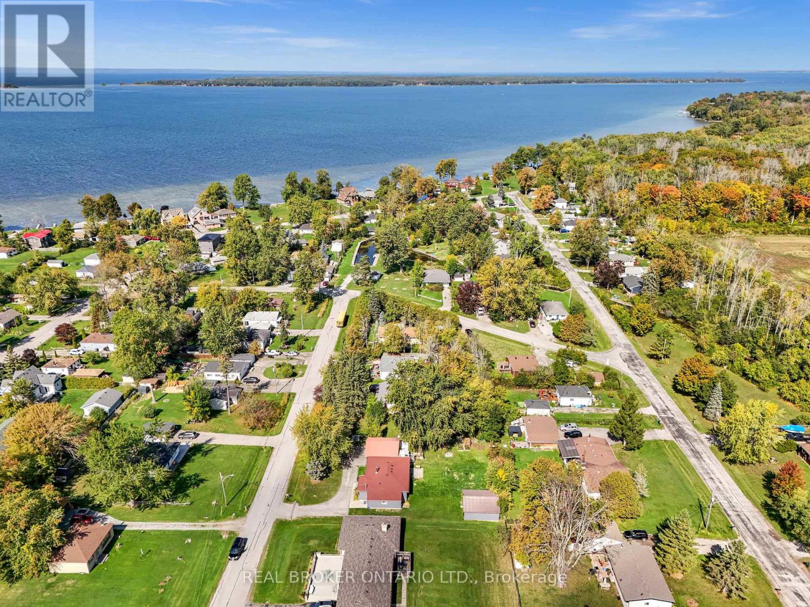 9 Centre Road, Georgina, Ontario L0E 1N0 - Photo 37 - N12557822