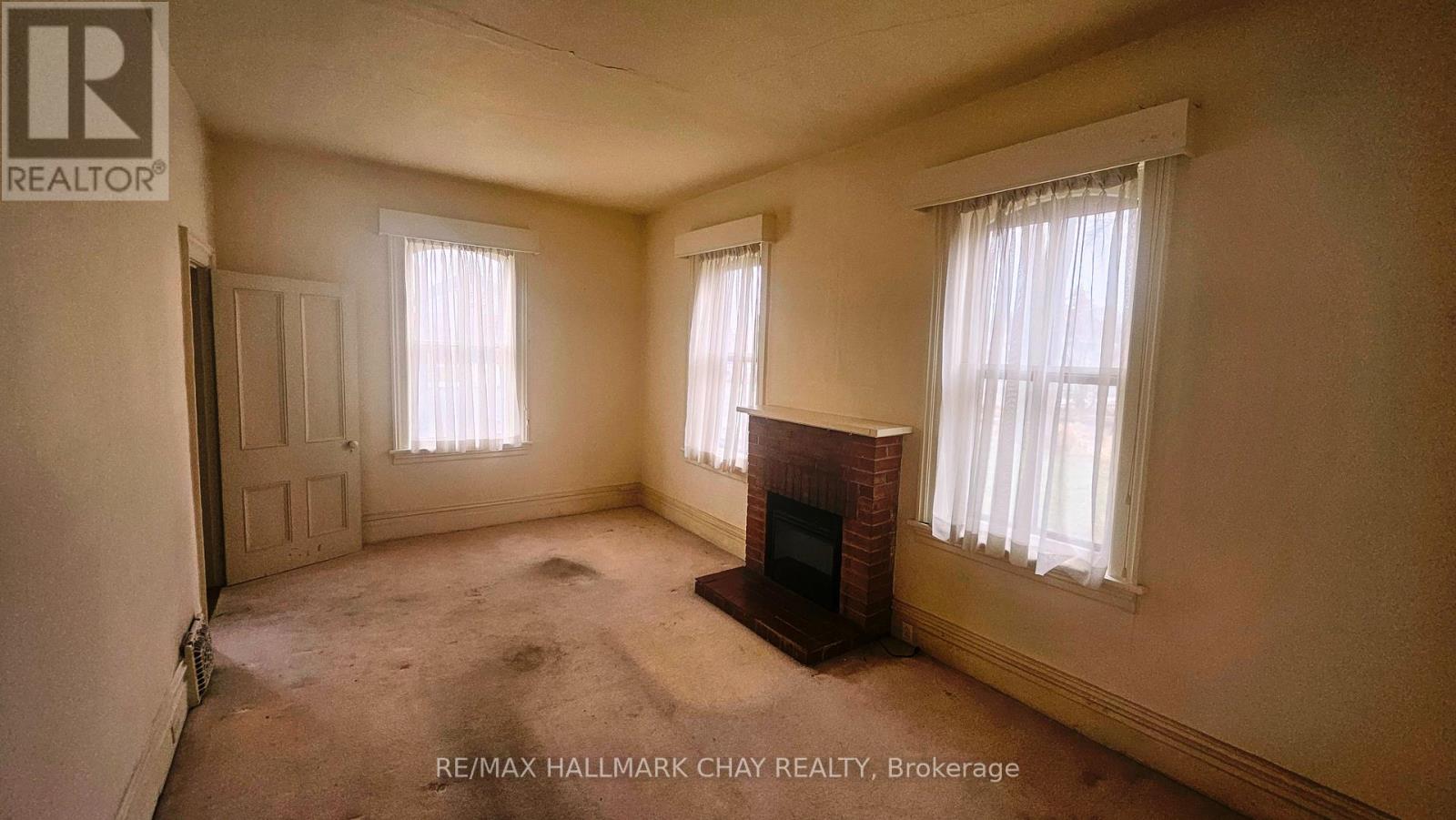 2207 King Road, King, Ontario L7B 1A6 - Photo 13 - N12557850