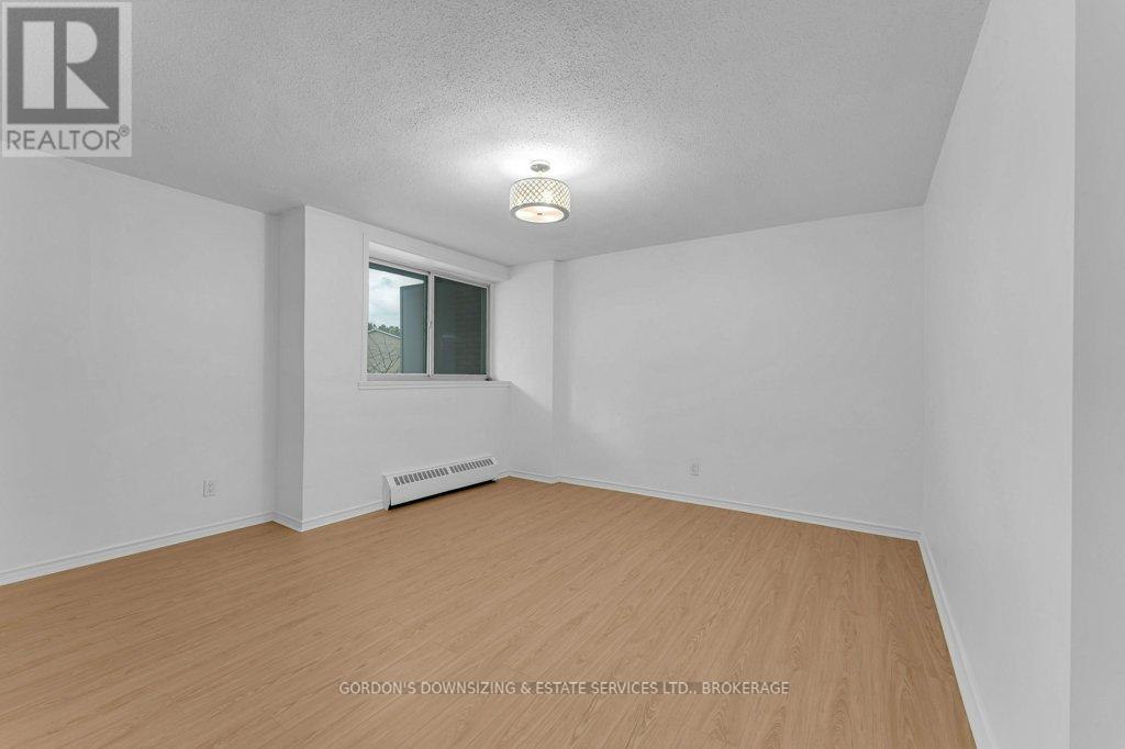 205 - 1 Mowat Avenue, Kingston, Ontario  K7M 1J8 - Photo 23 - X12557884