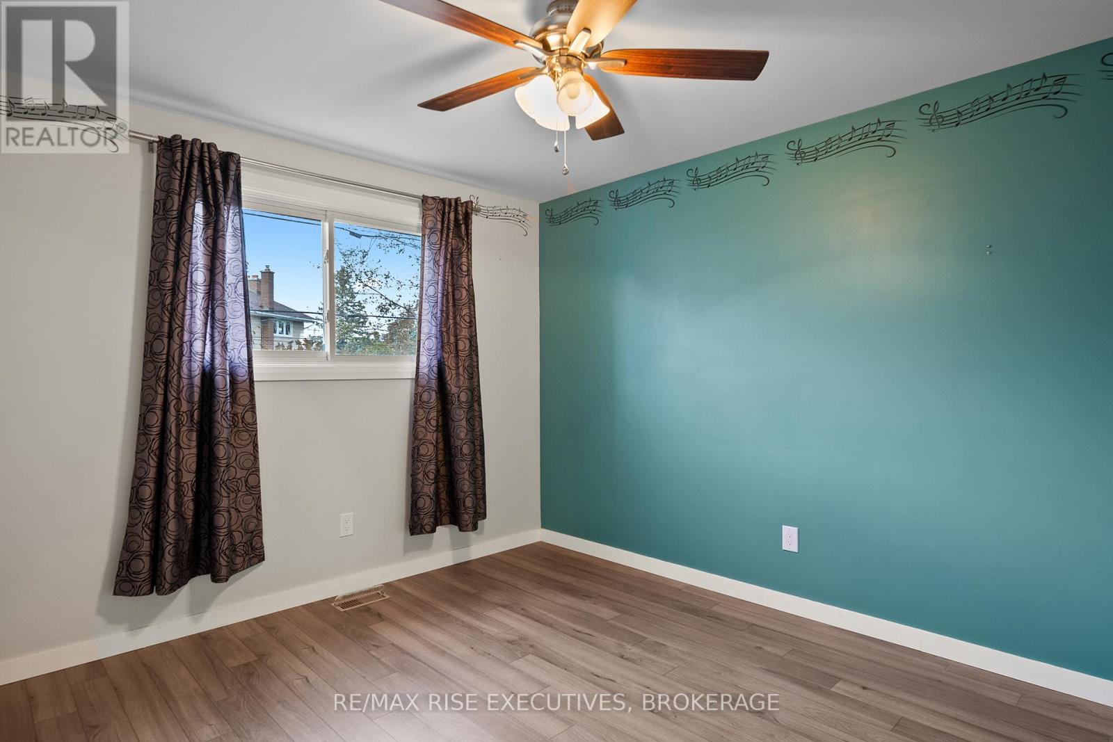 802 Haverhill Drive, Kingston, Ontario  K7M 4V2 - Photo 27 - X12558114