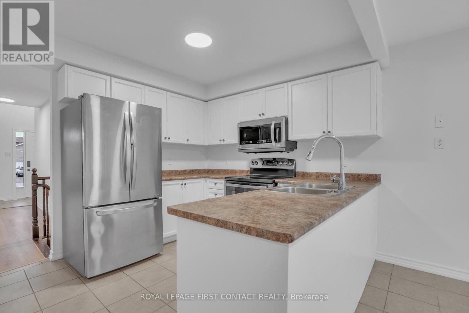 79 Sproule Drive, Barrie, Ontario  L4N 0X5 - Photo 10 - S12557828