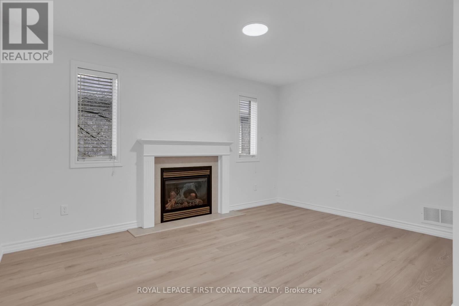 79 Sproule Drive, Barrie, Ontario  L4N 0X5 - Photo 16 - S12557828