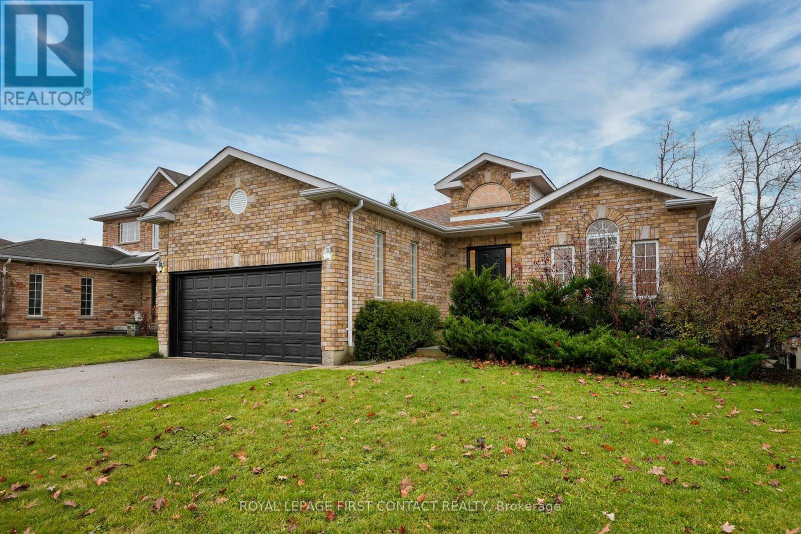 79 Sproule Drive, Barrie, Ontario  L4N 0X5 - Photo 2 - S12557828