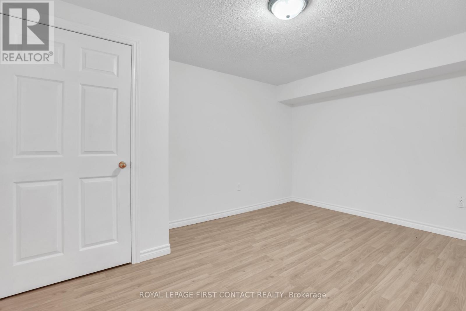 79 Sproule Drive, Barrie, Ontario  L4N 0X5 - Photo 31 - S12557828