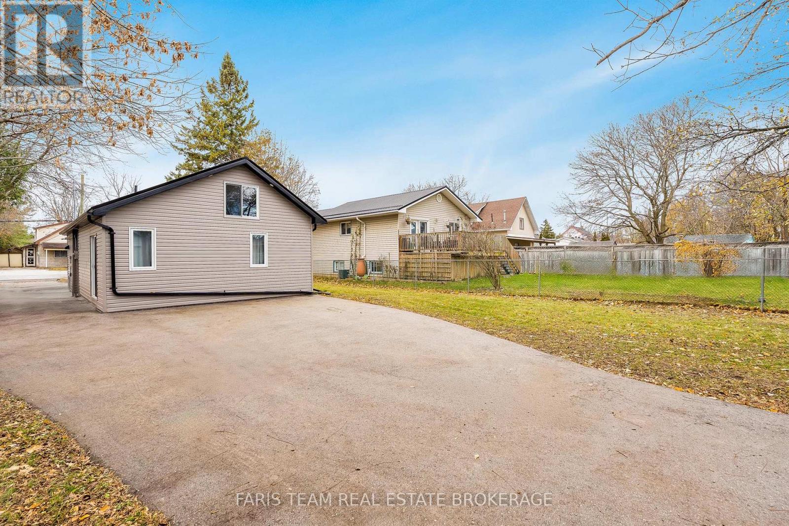 390 Gill Street, Orillia, Ontario  L3V 4K6 - Photo 22 - S12557852