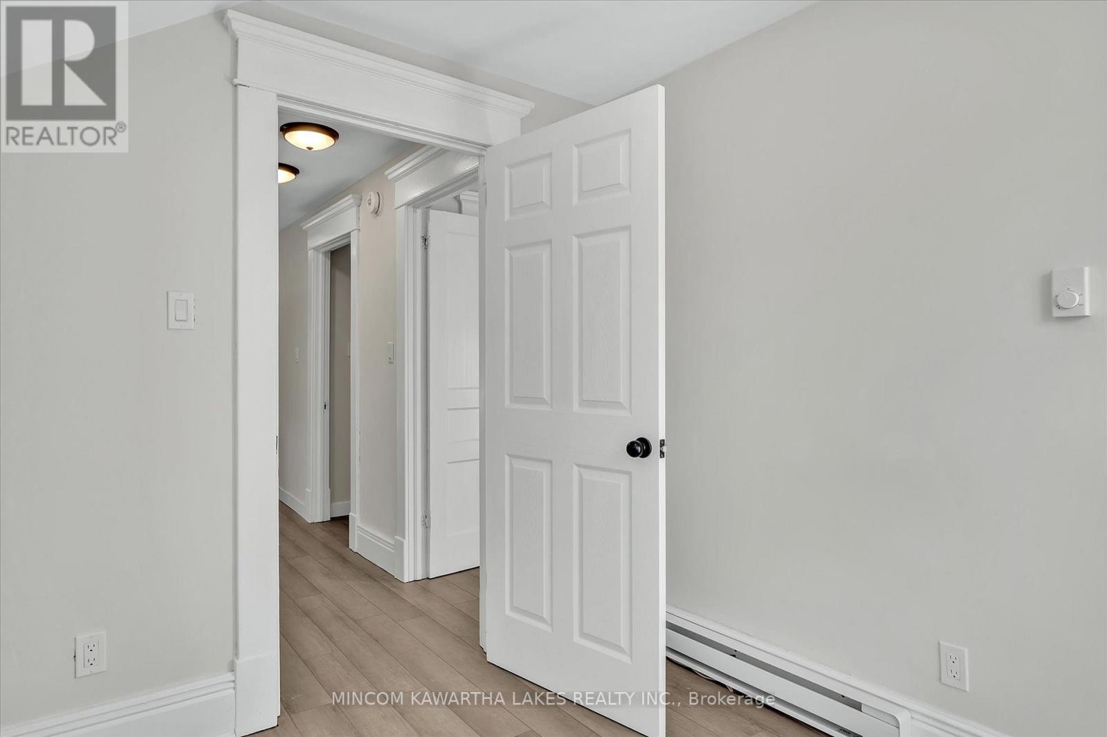 588 Wolfe Street, Peterborough, Ontario  K9J 2L8 - Photo 31 - X12558056