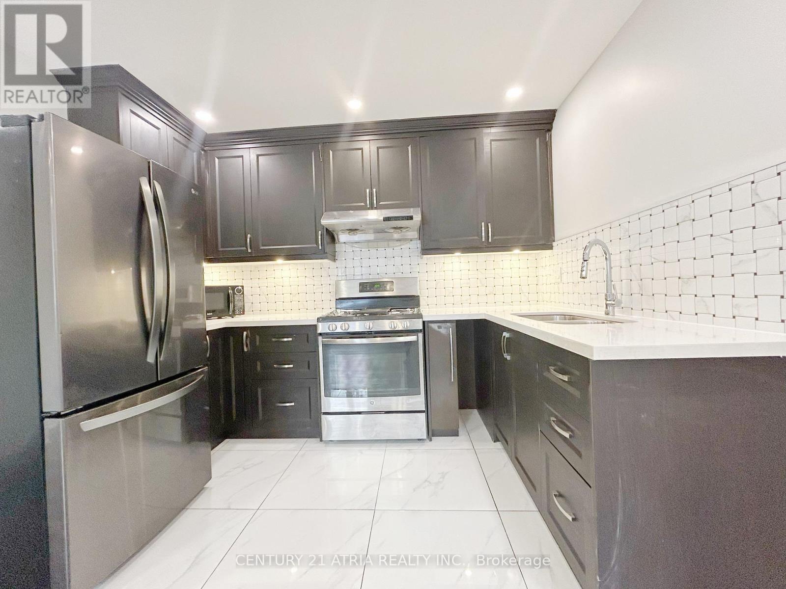 3rd Floor - 81 Hollyberry Trail, Toronto, Ontario  M2H 2N9 - Photo 7 - C12532860