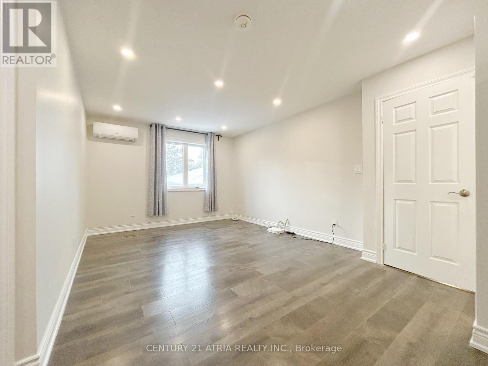 3rd Floor - 81 Hollyberry Trail, Toronto, Ontario  M2H 2N9 - Photo 4 - C12532860