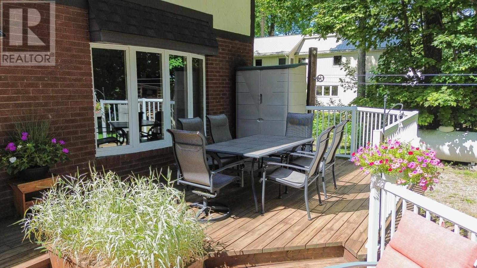 1406 Littleton St, Richards Landing, Ontario  P0R 1J0 - Photo 5 - SM253304