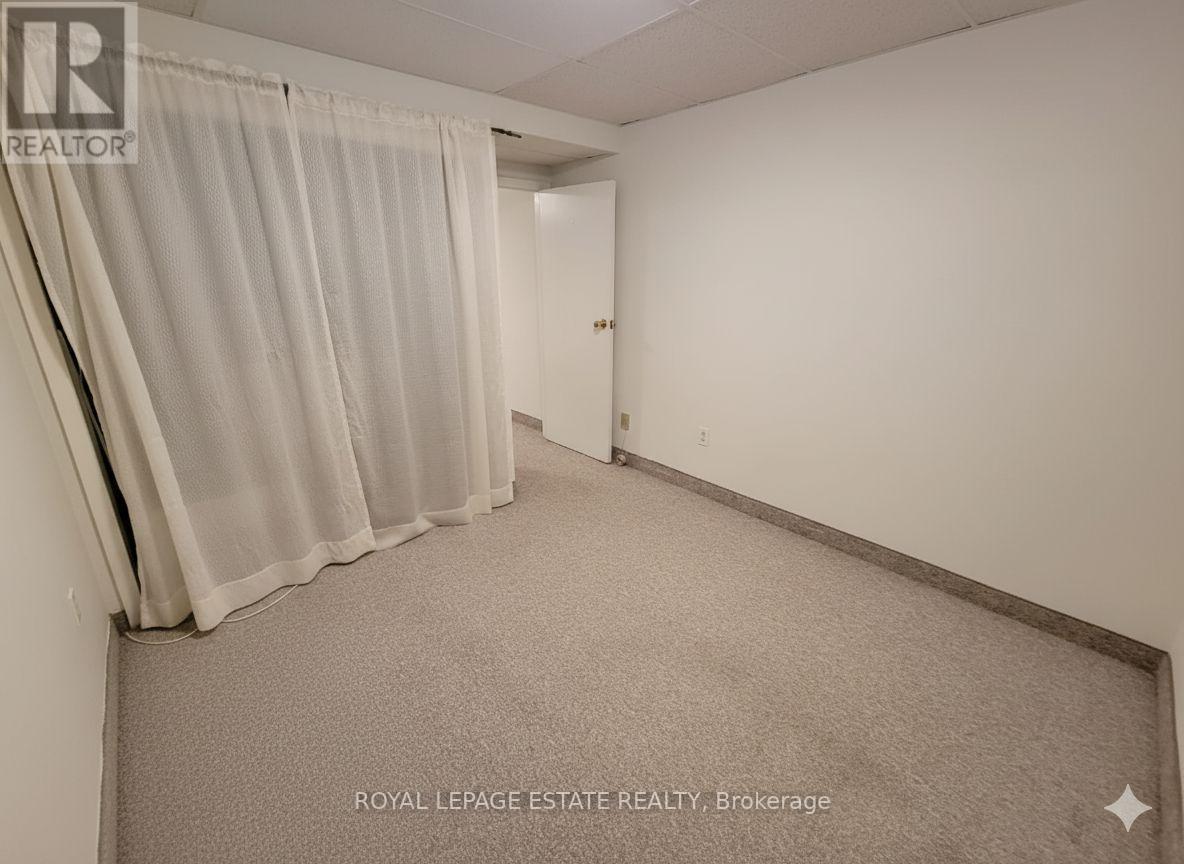 Lower - 256 Sylvan Avenue, Toronto, Ontario  M1E 1A6 - Photo 17 - E12397439