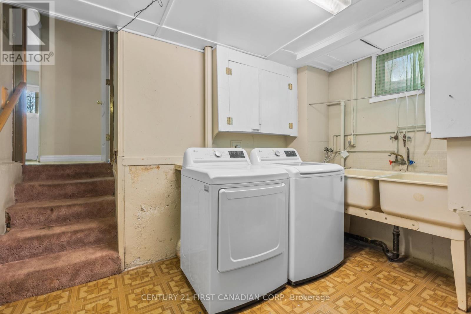 383 Magnolia Crescent, London East, Ontario  N5Y 4T1 - Photo 26 - X12557900