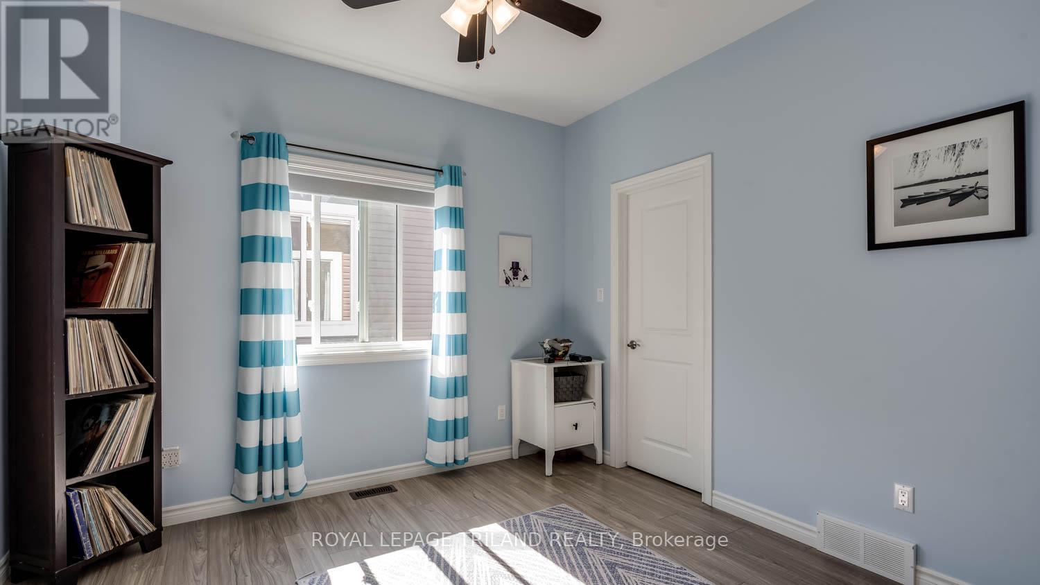 374 George Street, Central Elgin, Ontario N5L 1G4 - Photo 11 - X12557992