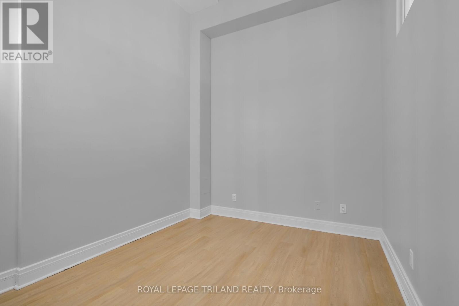 105 - 330 Clarence Street, London East, Ontario  N6A 6H6 - Photo 7 - X12558042