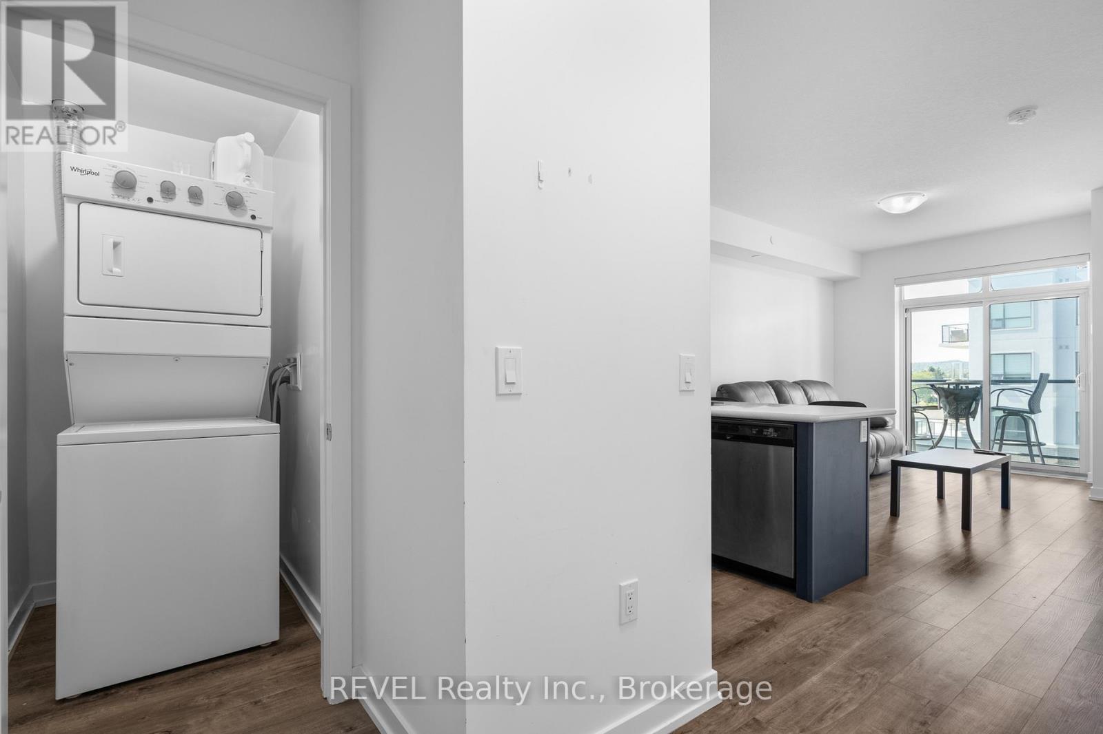 522 - 5055 Greenlane Road, Lincoln, Ontario  L3J 2J3 - Photo 8 - X12417789