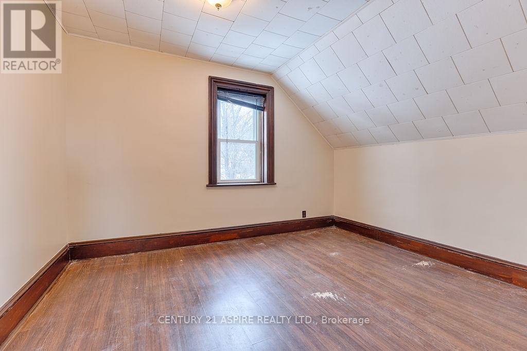 75 Bonnechere St Street E, Bonnechere Valley, Ontario  K0J 1T0 - Photo 22 - X12558118