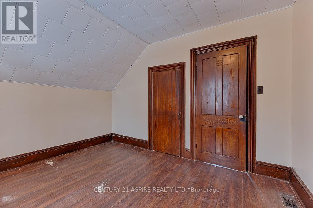 75 Bonnechere St Street E, Bonnechere Valley, Ontario  K0J 1T0 - Photo 23 - X12558118