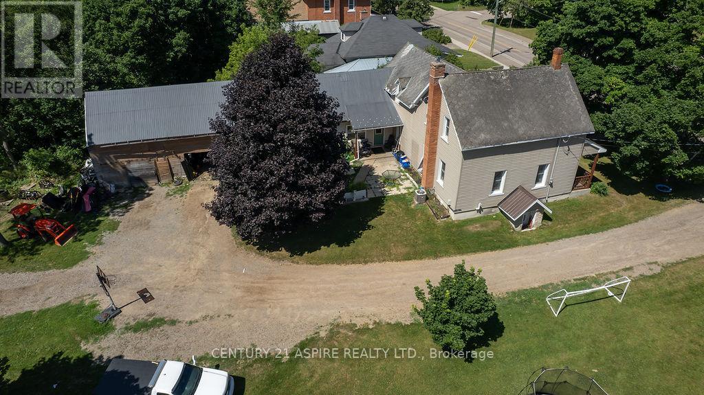 75 Bonnechere St Street E, Bonnechere Valley, Ontario  K0J 1T0 - Photo 37 - X12558118