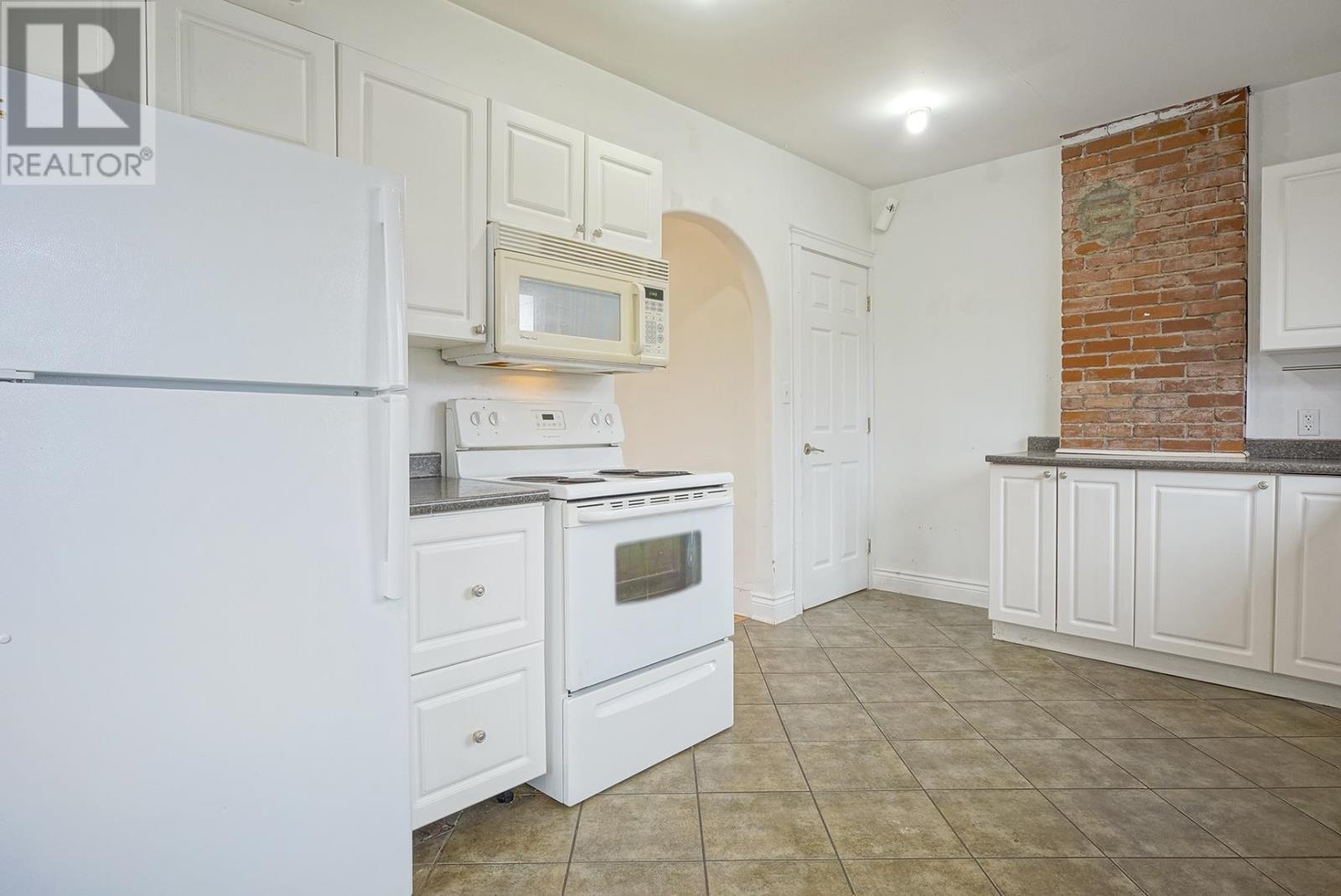 A&b 158 Granville Street, Summerside, Prince Edward Island  C1N 3A4 - Photo 15 - 202527815