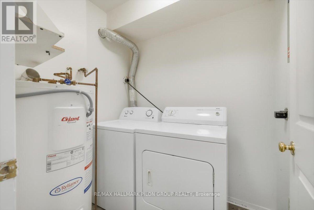 A - 85 Findlay Avenue, Carleton Place, Ontario  K7C 4G7 - Photo 14 - X12557896