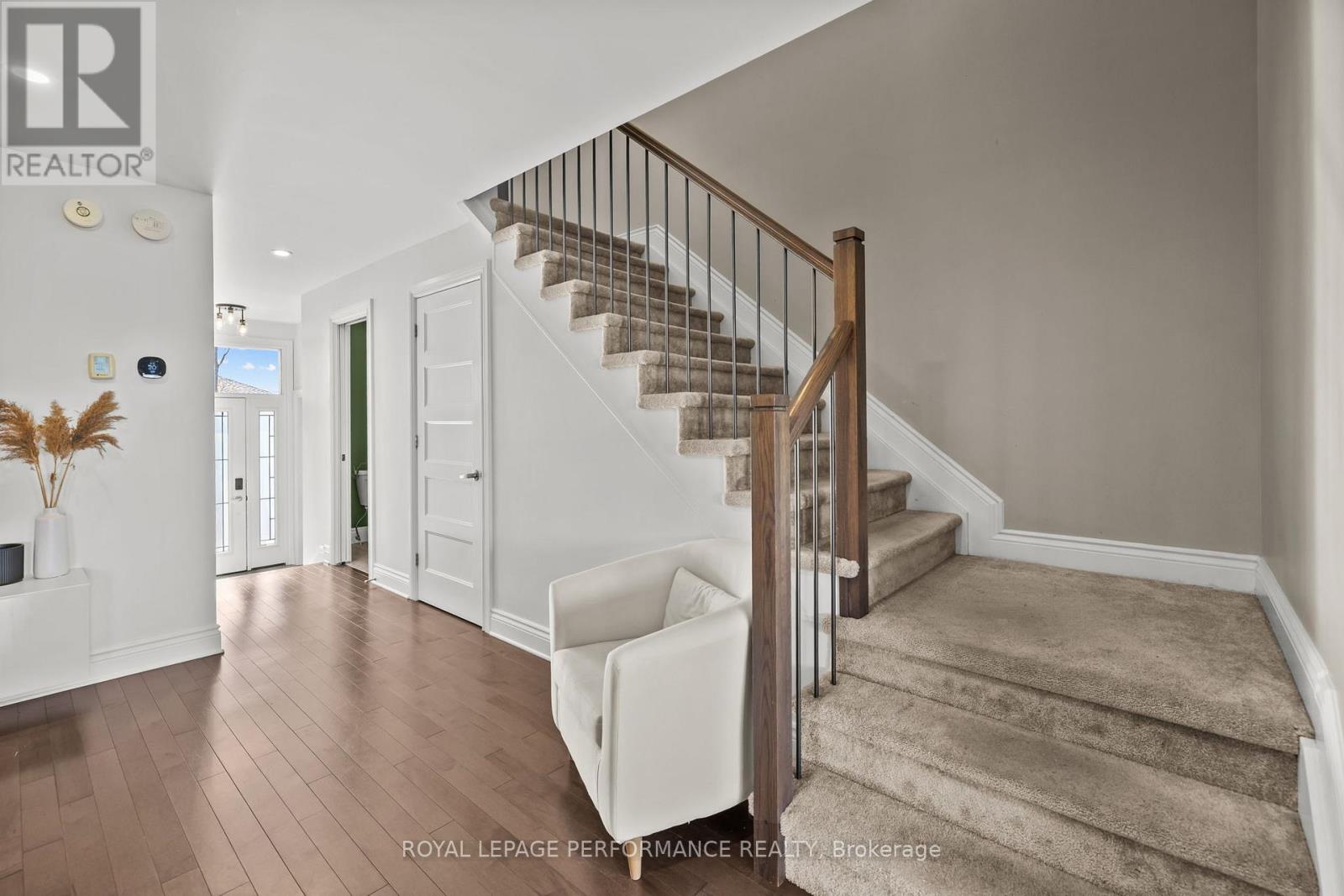 279 Belfort Street, Russell, Ontario  K0A 1W0 - Photo 6 - X12557942