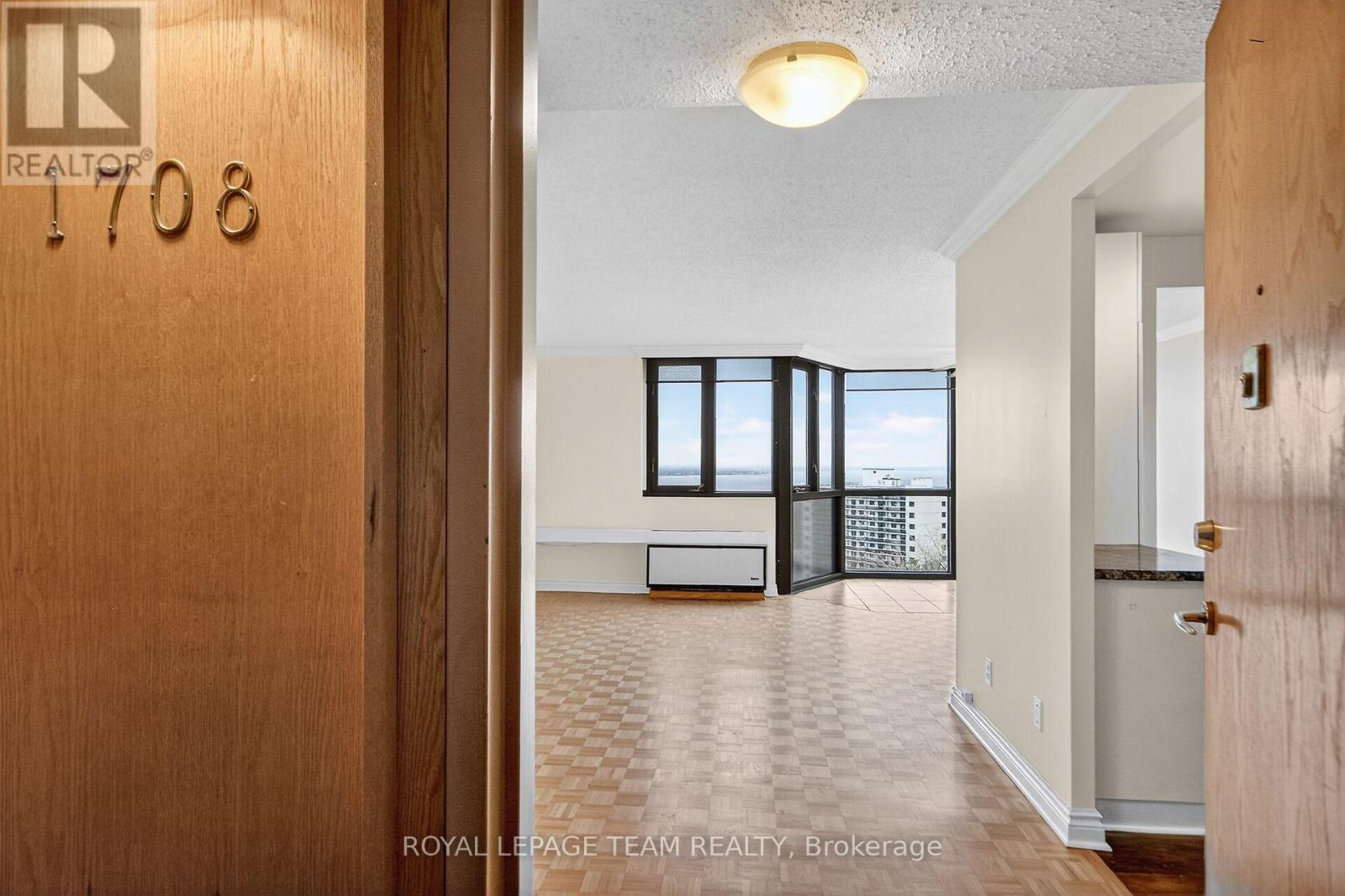 1708 - 2871 Richmond Road, Ottawa, Ontario  K2B 8M5 - Photo 5 - X12558038