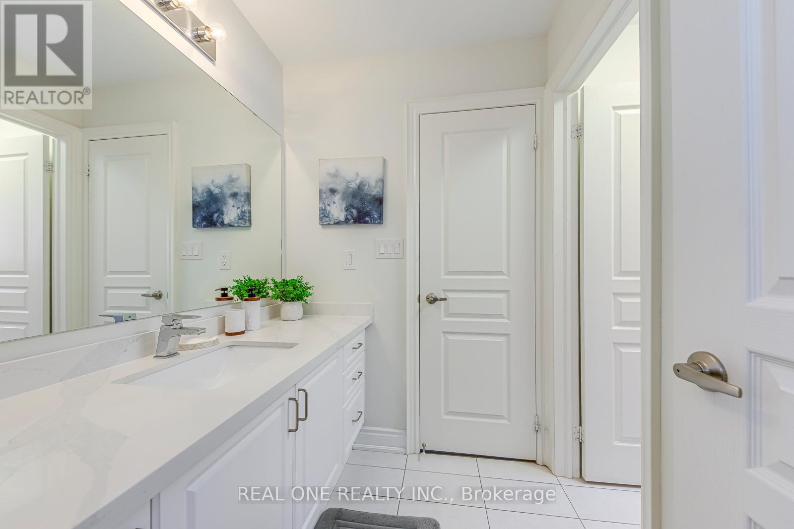 463 Grindstone Trail, Oakville, Ontario  L6H 7H5 - Photo 36 - W12557798