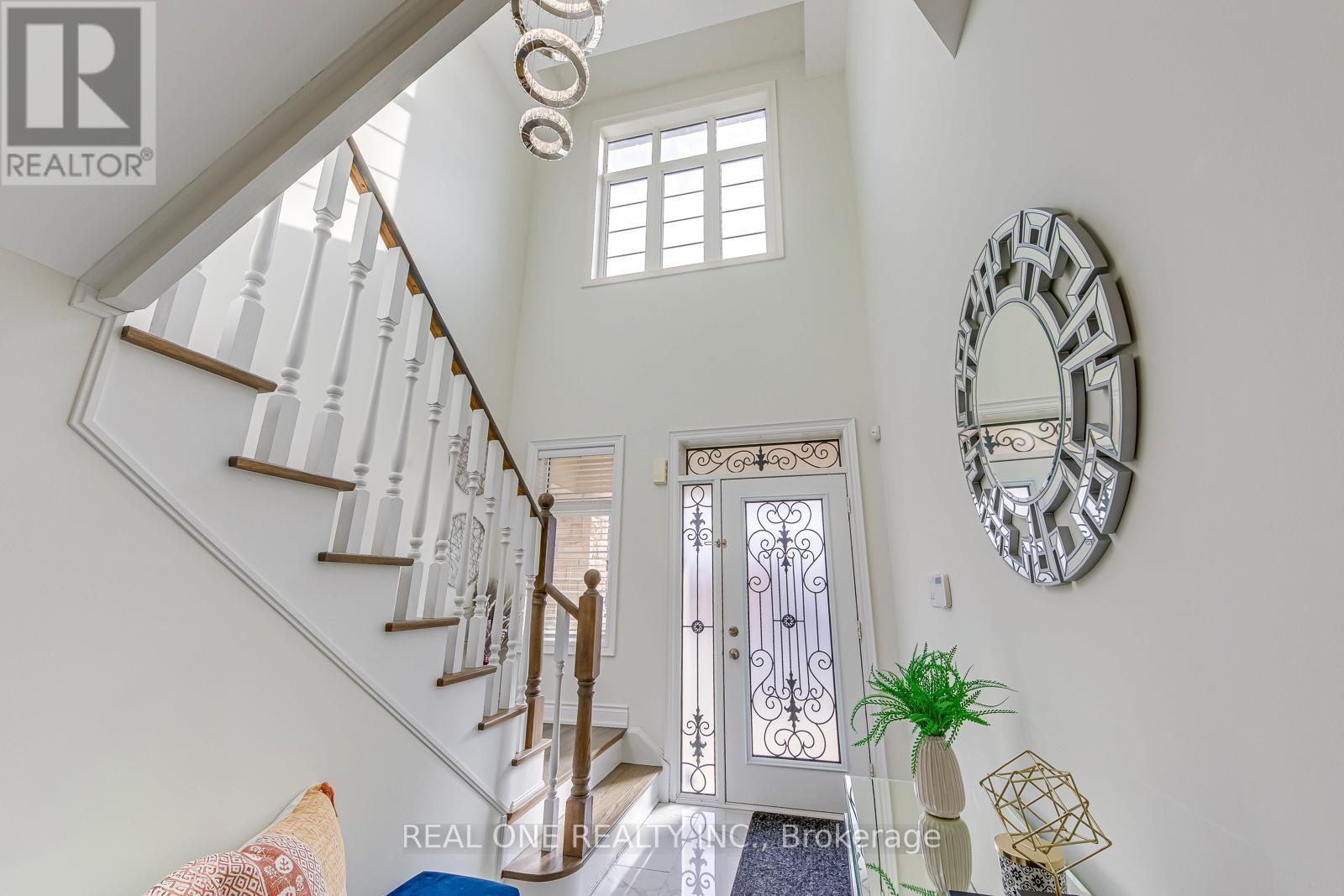 463 Grindstone Trail, Oakville, Ontario  L6H 7H5 - Photo 5 - W12557798