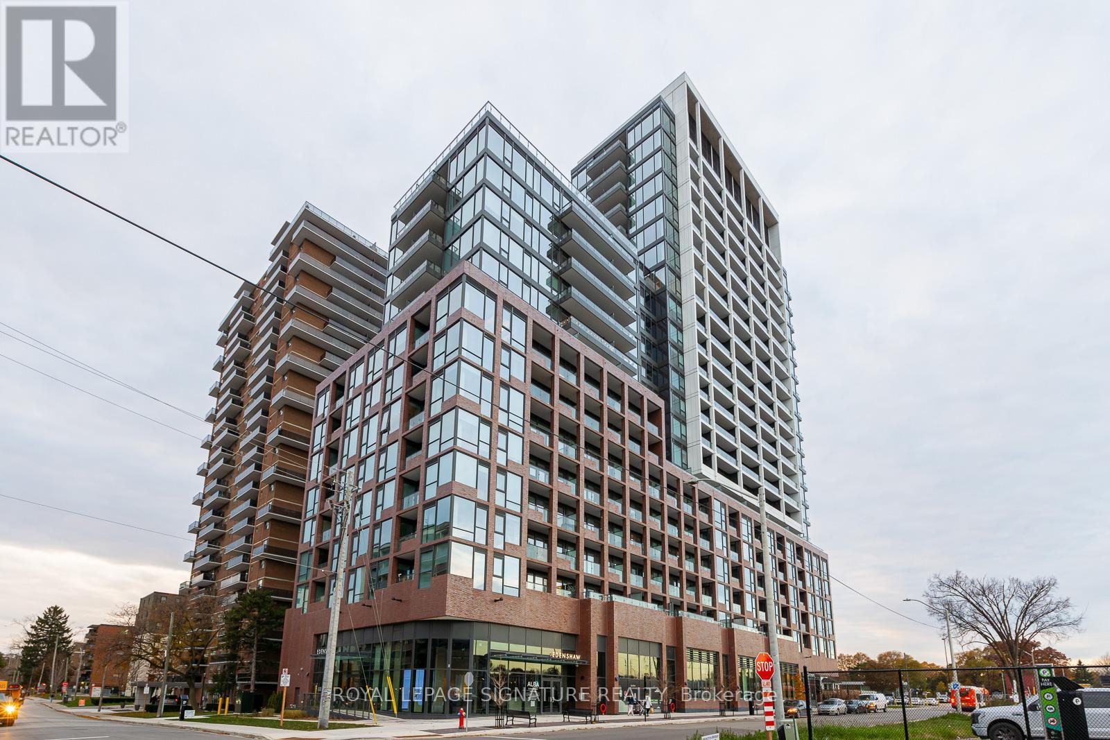 303 - 28 ANN STREET, Mississauga, Ontario