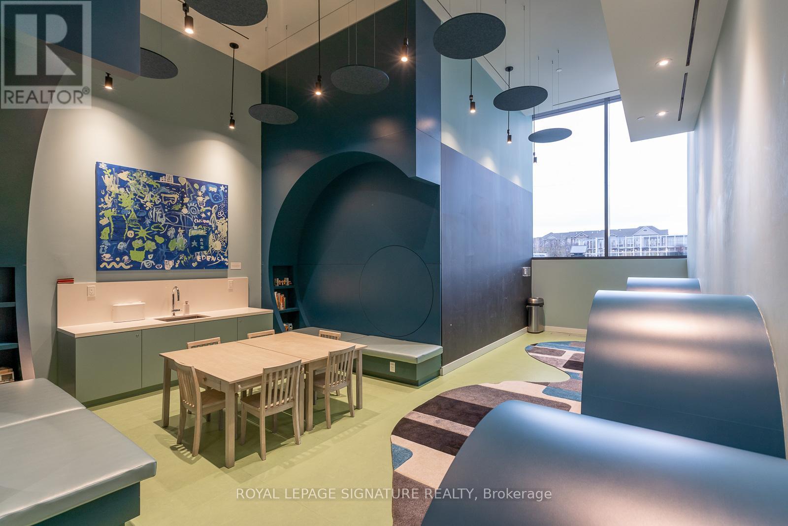 303 - 28 Ann Street, Mississauga, Ontario  L5G 0E1 - Photo 27 - W12557834