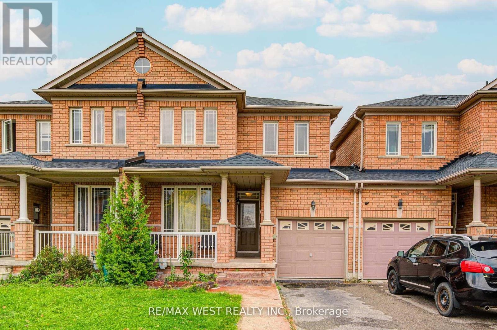12 EAGLEFIELD GATE, Brampton, Ontario