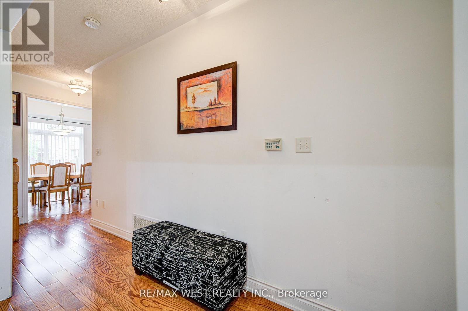 12 Eaglefield Gate, Brampton, Ontario  L7A 3S2 - Photo 12 - W12557844