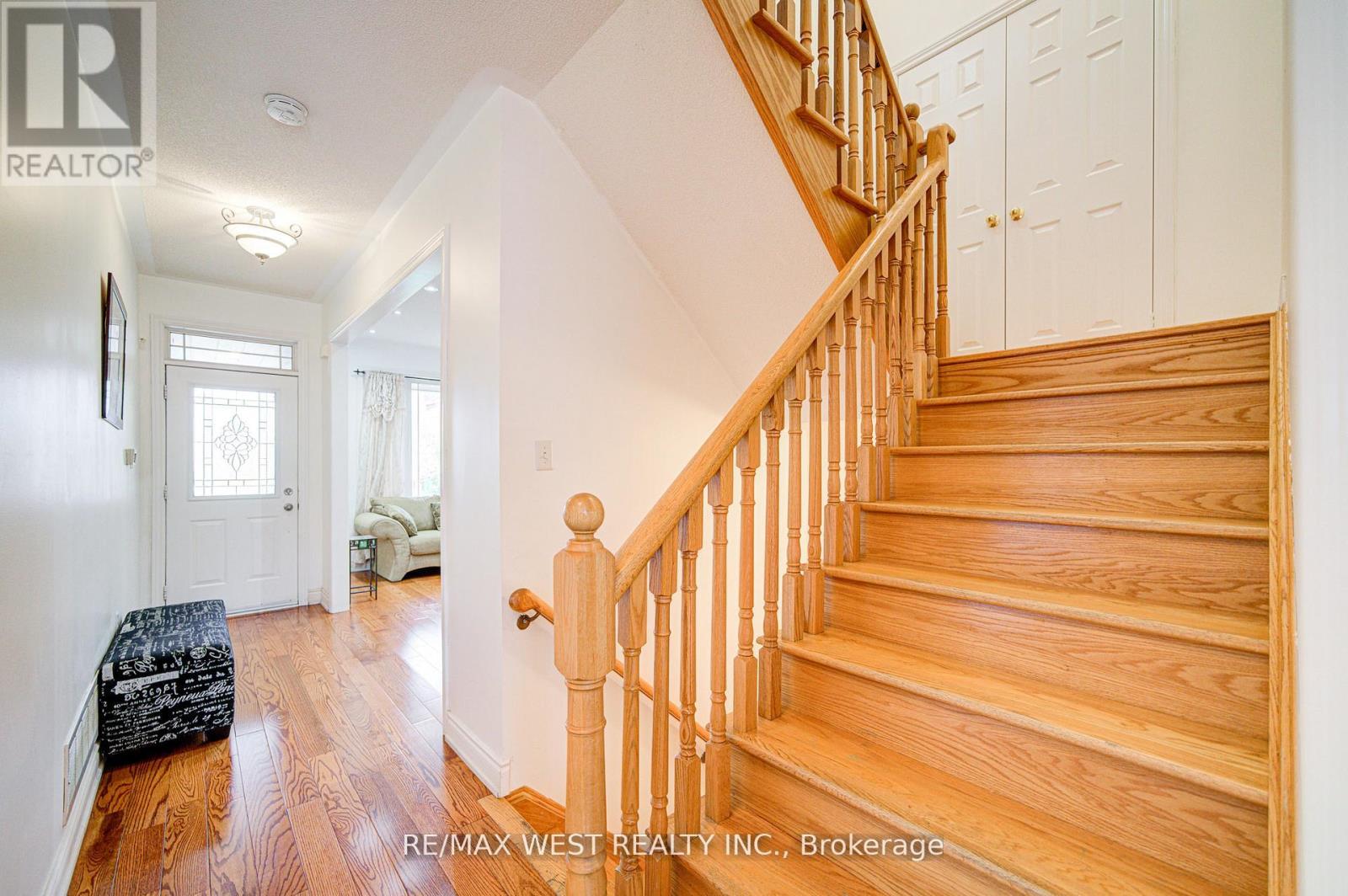 12 Eaglefield Gate, Brampton, Ontario  L7A 3S2 - Photo 14 - W12557844