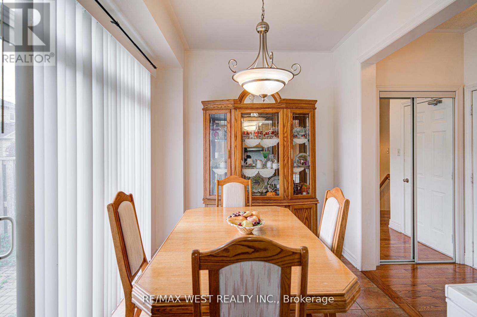 12 Eaglefield Gate, Brampton, Ontario  L7A 3S2 - Photo 18 - W12557844