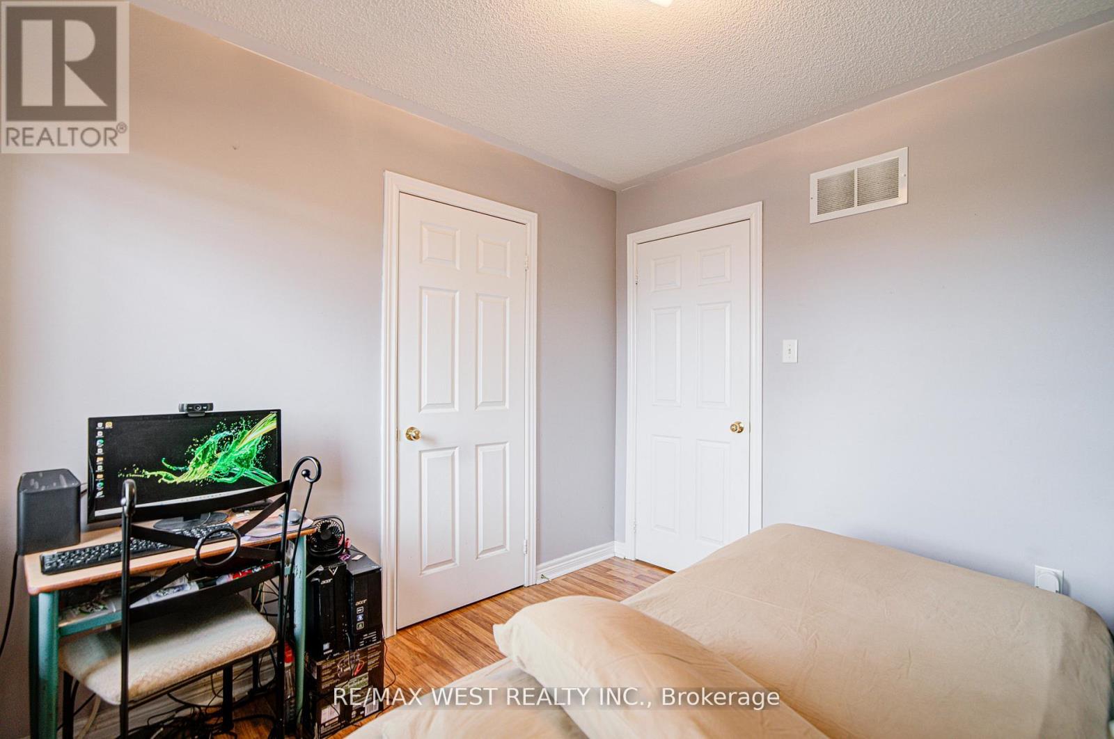12 Eaglefield Gate, Brampton, Ontario  L7A 3S2 - Photo 36 - W12557844