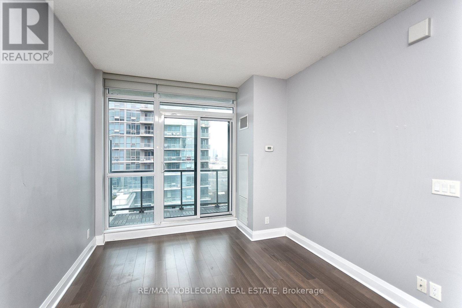 802 - 1185 The Queensway Way, Toronto, Ontario  M8Z 0C6 - Photo 13 - W12557848