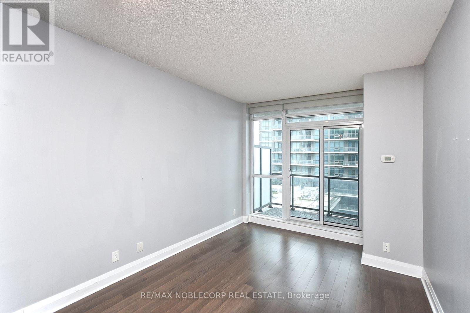 802 - 1185 The Queensway Way, Toronto, Ontario  M8Z 0C6 - Photo 14 - W12557848