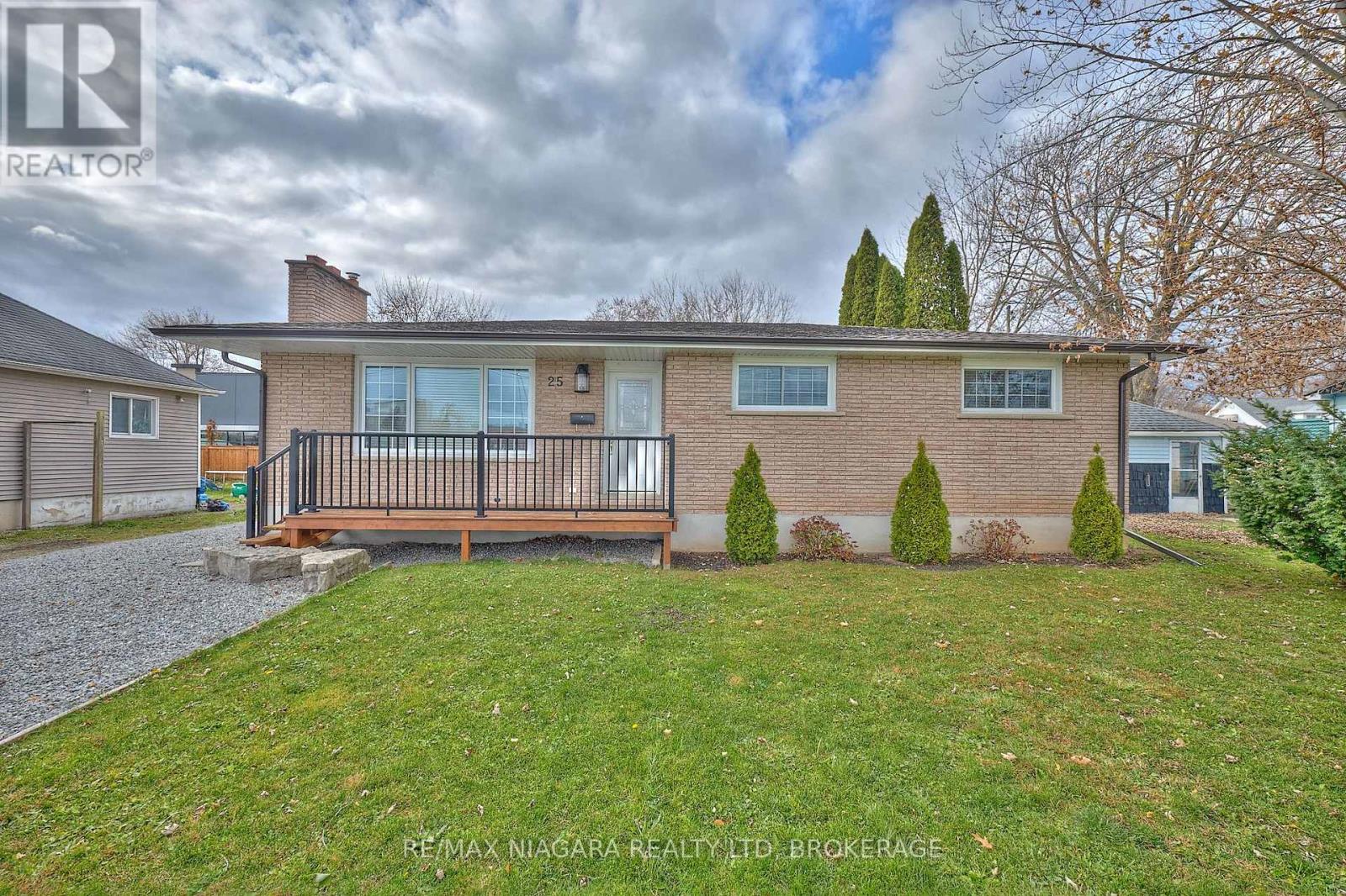 25 Rice Road, Welland, Ontario  L3C 2V4 - Photo 3 - X12558002