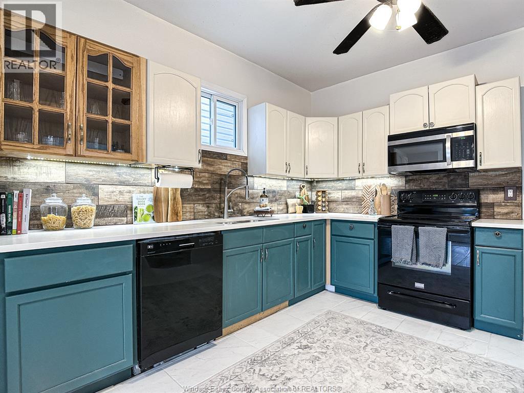 131 Elm, Windsor, Ontario  N9A 5G9 - Photo 14 - 25029123