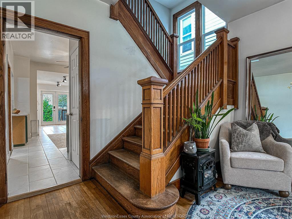 131 Elm, Windsor, Ontario  N9A 5G9 - Photo 4 - 25029123