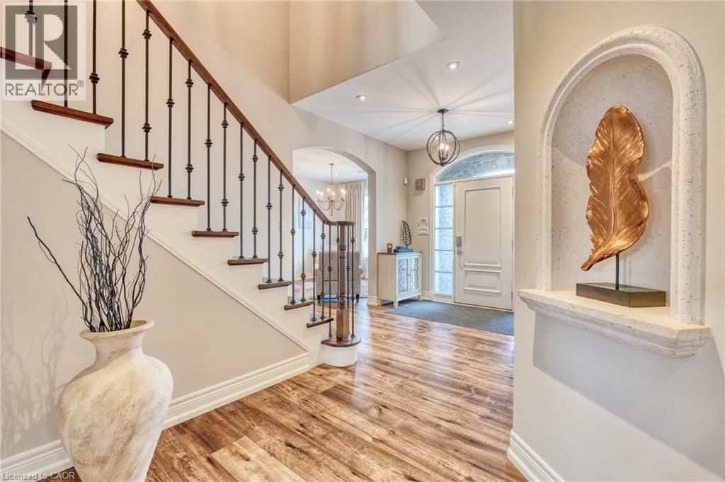 28 Southmeadow Crescent, Stoney Creek, Ontario  L8G 3E5 - Photo 5 - 40788964