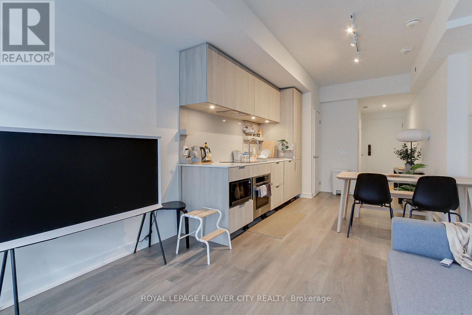 411 - 28 Ann Street, Mississauga, Ontario L5G 0E1 - Photo 15 - W12551544