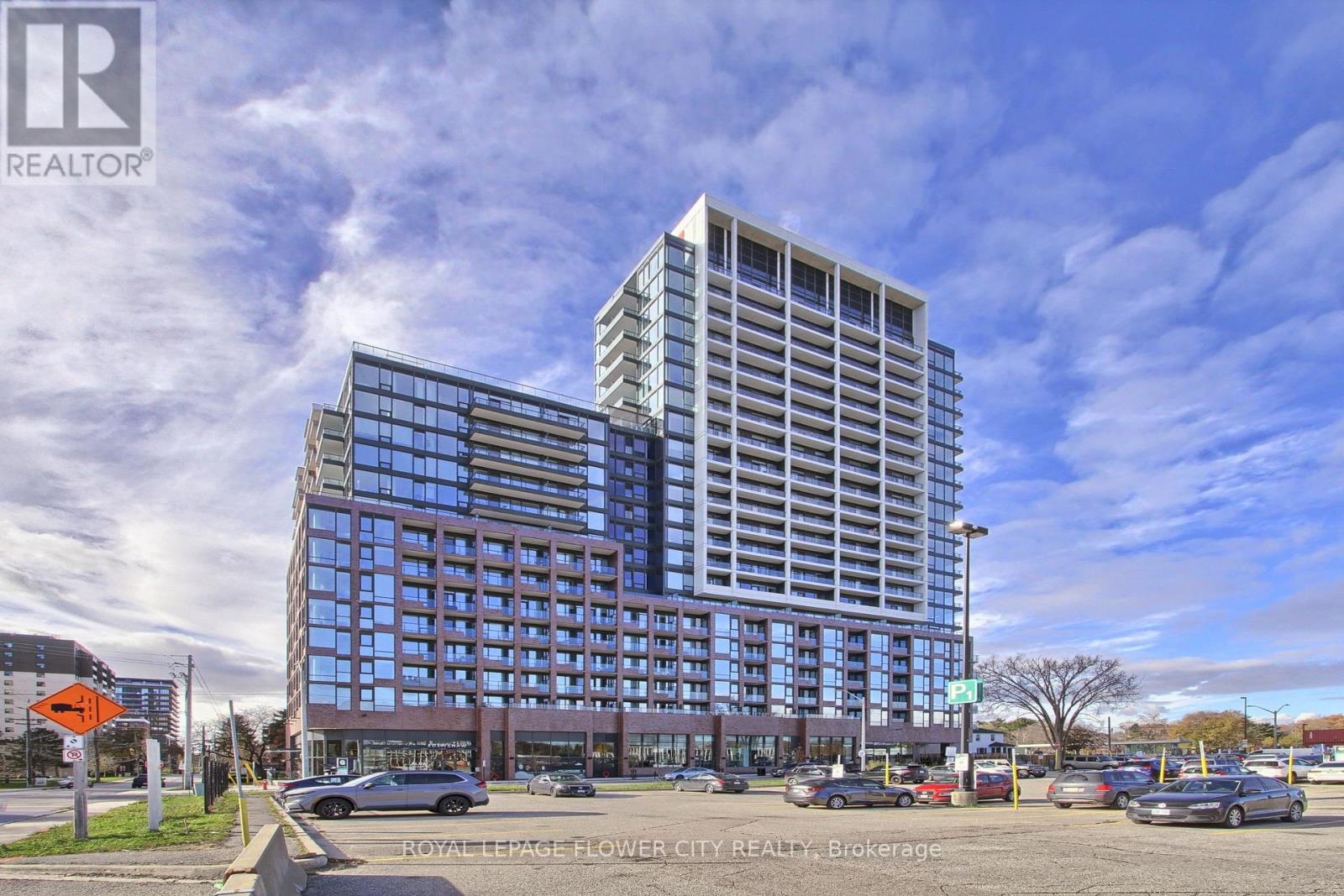 411 - 28 ANN STREET, Mississauga, Ontario