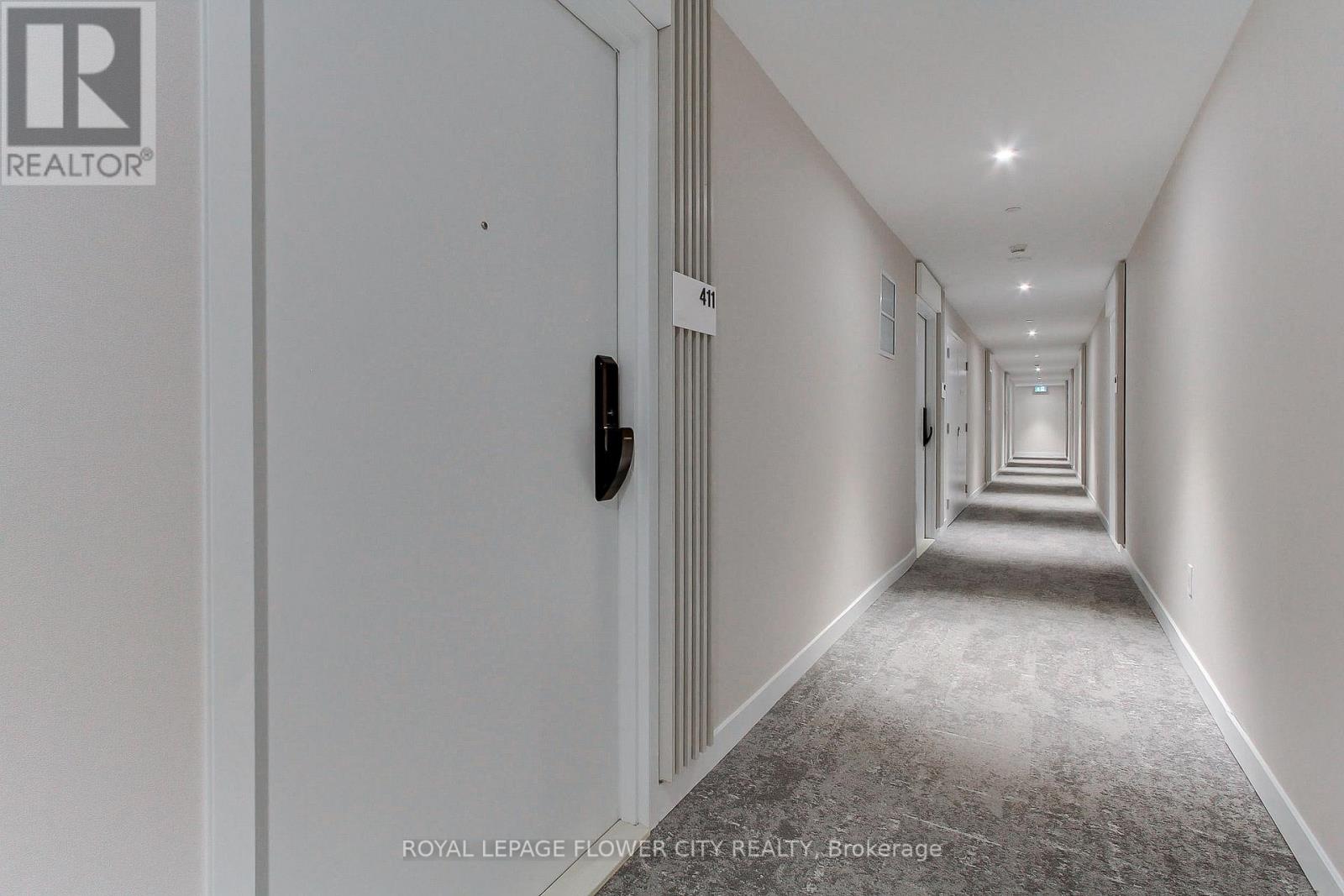 411 - 28 Ann Street, Mississauga, Ontario L5G 0E1 - Photo 5 - W12551544