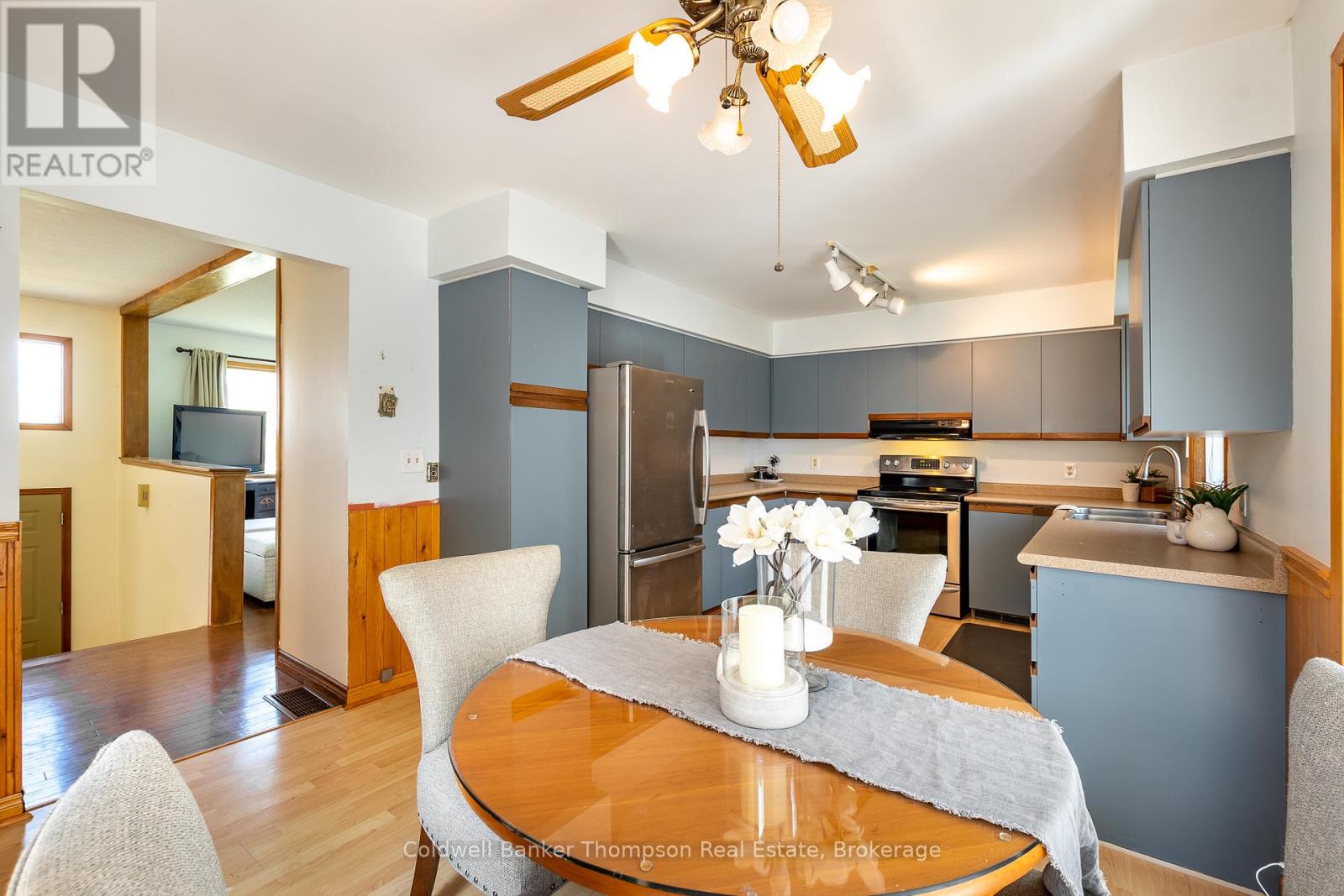 20 Southdale Drive, Huntsville, Ontario  P1H 1T6 - Photo 9 - X12557880